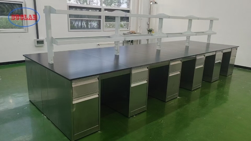 Dernières solutions de l'entreprise Bench de laboratoire en acier inoxydable sur mesure pour M. Elgine aux Philippines