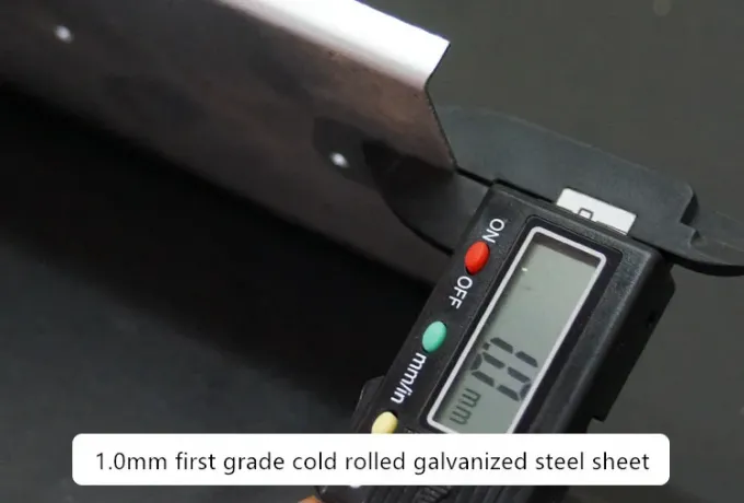 Capuchons de fumée de laboratoire efficaces Armoire à fumée chimique avec matériel Pp pour ventilation industrielle 4