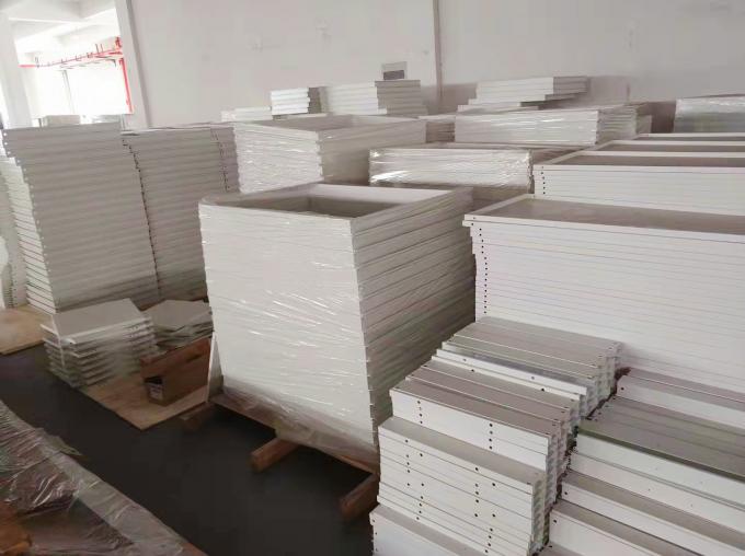 Bancs de travail en acier antirouille de laboratoire avec le stockage universel 7