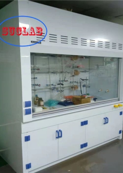 Dernières nouvelles de l'entreprise What is the difference between fume hoods and biosafety cabinets?