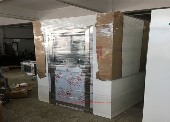 Bon prix L'air de Cleanroom d'acier inoxydable verse/douche d'air automatique/air verse l'équipement de pièce propre en ligne