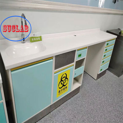 Bon prix Trois sections Slider Hôpital Clinique Meubles Cabinet de soins de santé Prix de l'équipement médical en ligne
