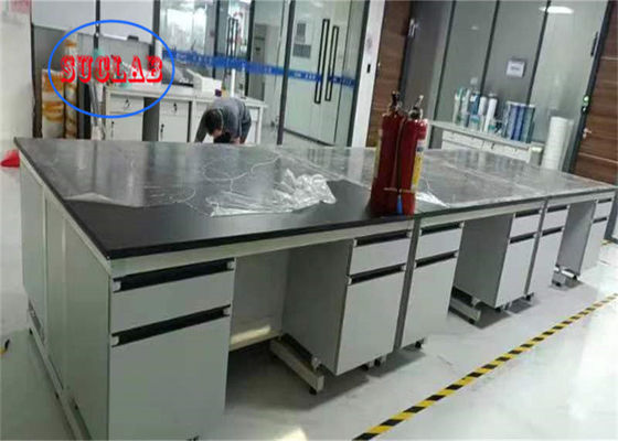 Bon prix Résistant aux produits chimiques Laboratoire de chimie Bureau de travail Laboratoire de travail de cas États-Unis Avec des caractéristiques de sécurité résistantes au feu en ligne